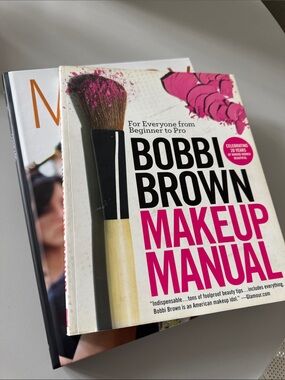 Bobbi Brown Makeup Manual - Hot Pink & Black Cover 2 books